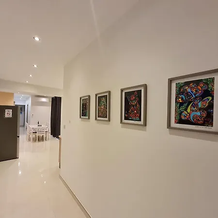 公寓 - Lovely 3 Bedroom Unit *